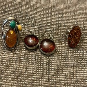 Silver (925) and amber  rings and earrings set